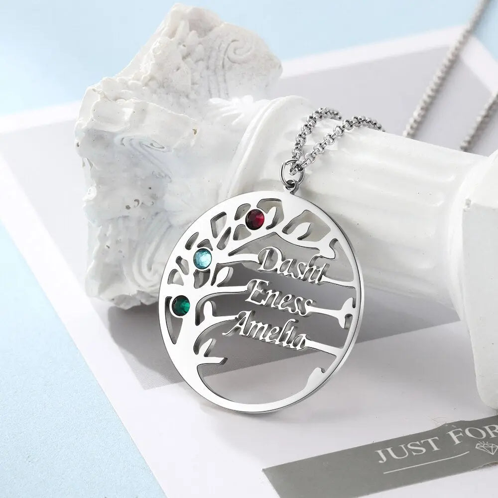 Customized Family Tree Necklace Sister Best Friend Nameplate Gift - Blade & Thread