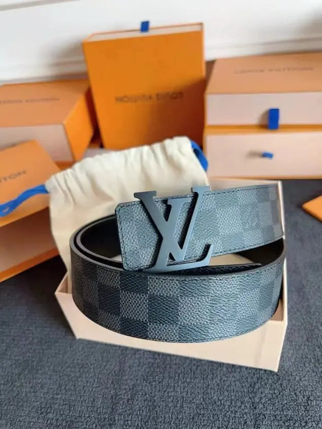Customized leather belt - Blade & Thread