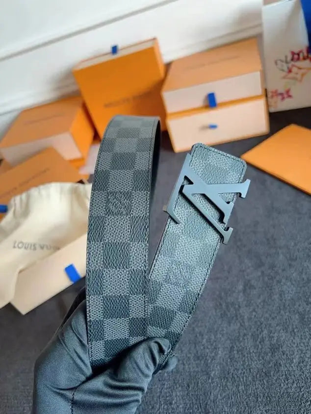 Customized leather belt - Blade & Thread