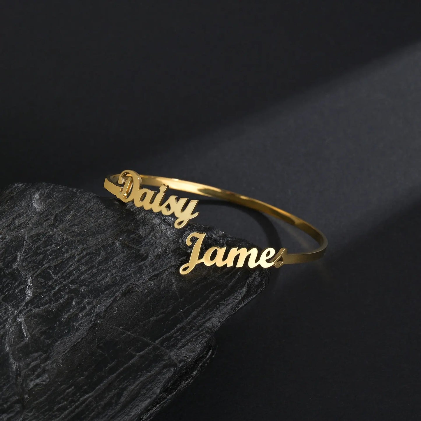 Customized Letter Name Bracelet Bangles for Women Men Chrismas Jewelry Gift - Blade & Thread