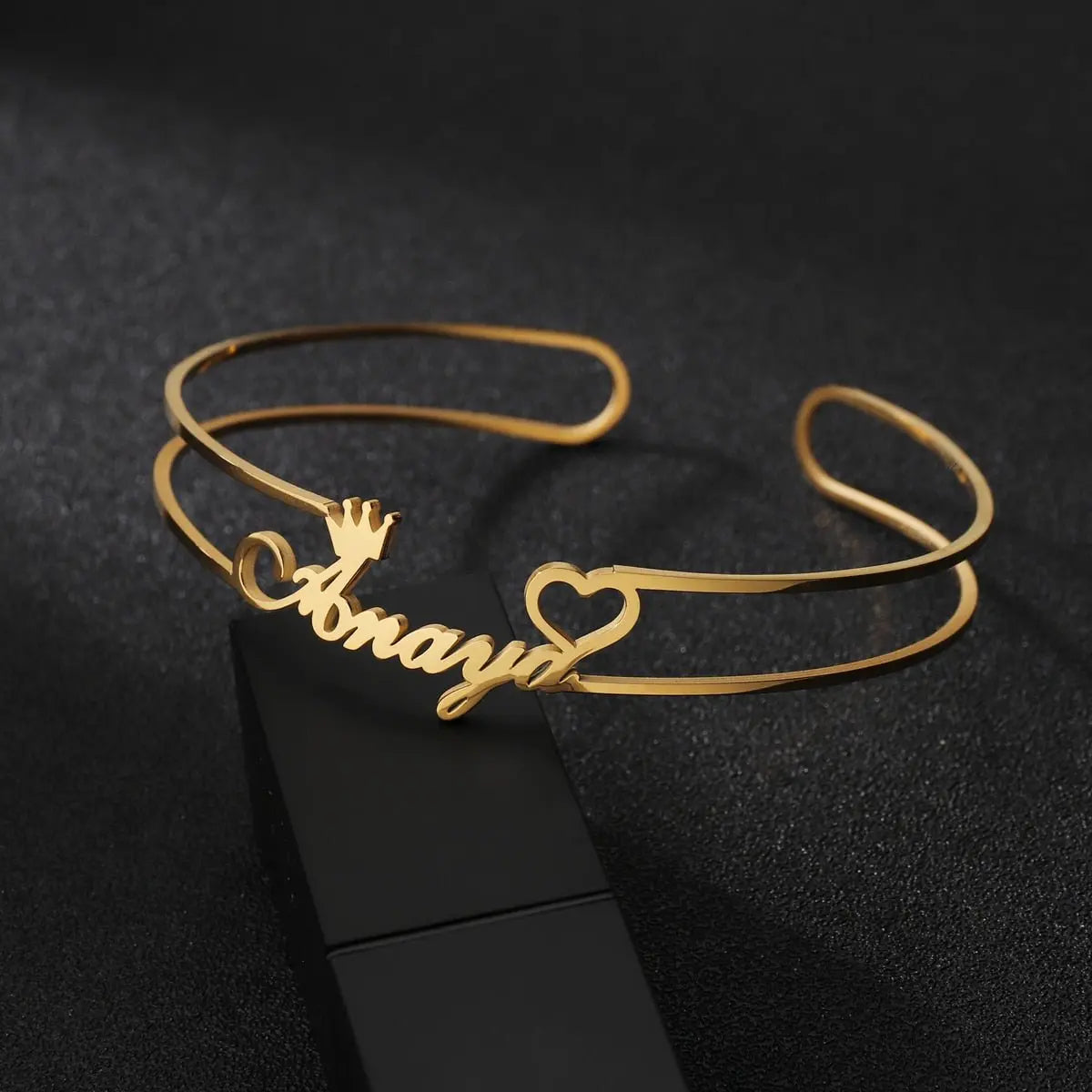 Customized Letter Name Bracelet Bangles for Women Men Chrismas Jewelry Gift - Blade & Thread