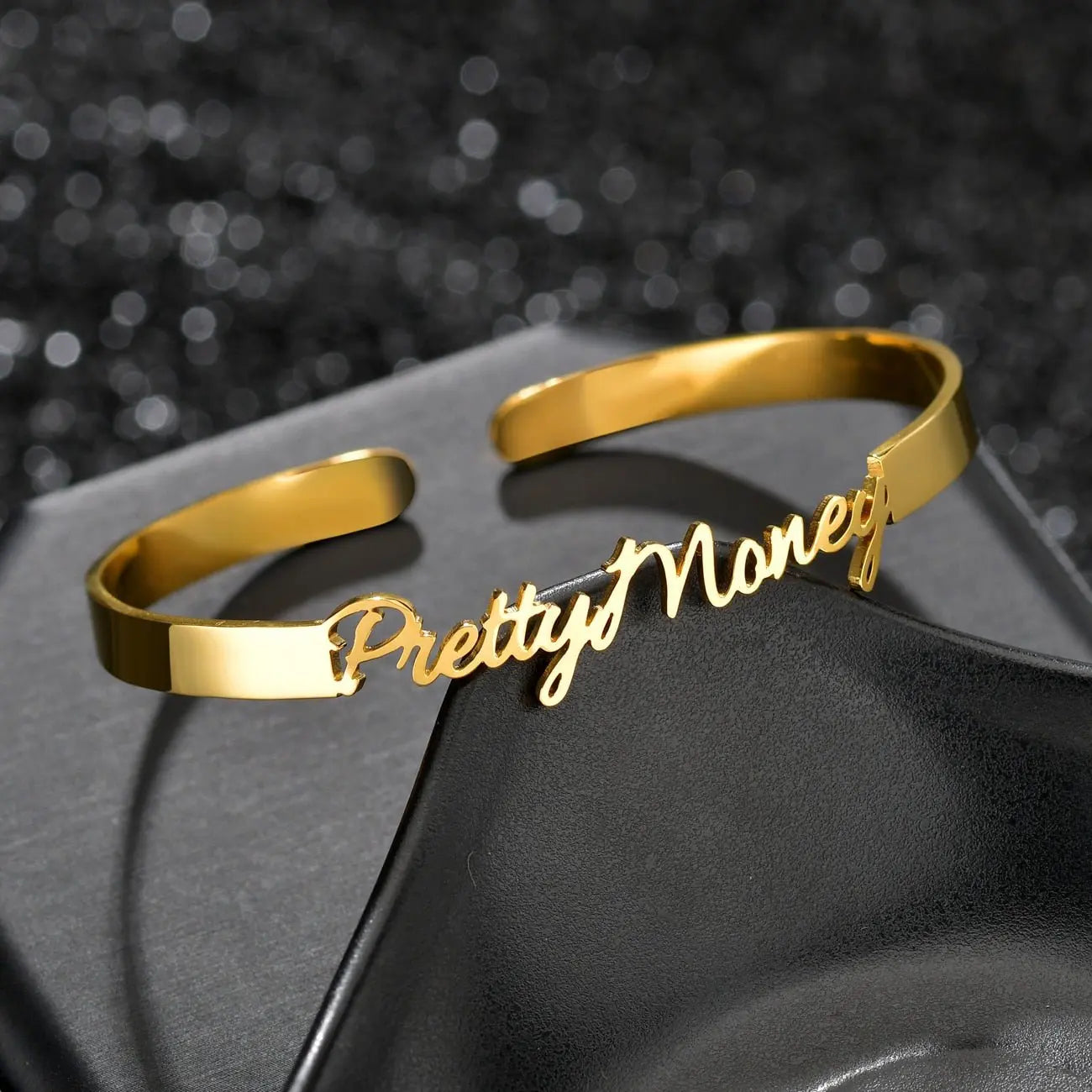 Customized Letter Name Bracelet Bangles for Women Men Chrismas Jewelry Gift - Blade & Thread