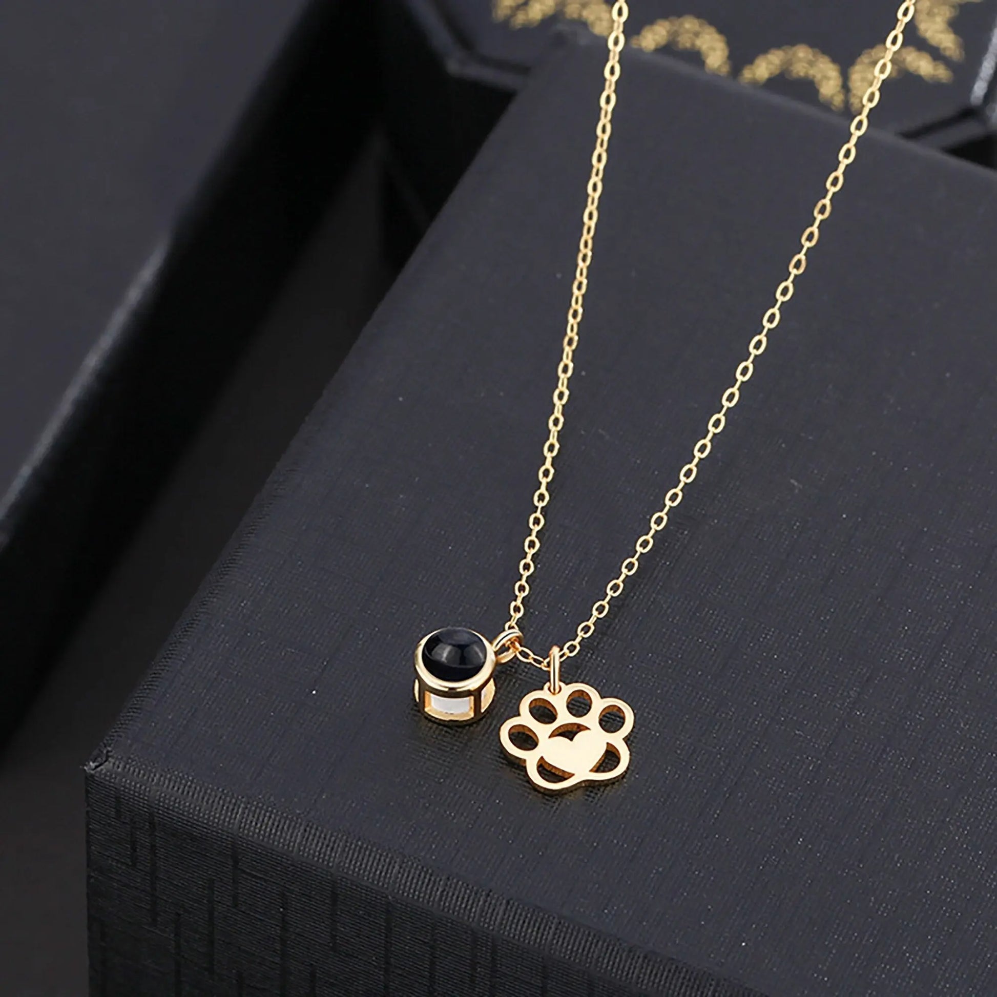 Customized Photo Dog Paws Projection Necklace Pendant Jewelry For Lover Girlfriend - Blade & Thread