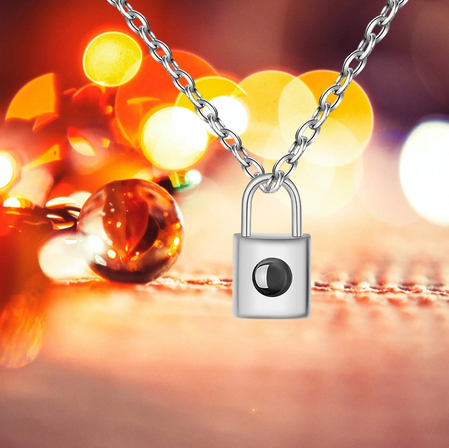 Customized photo key lock Projection Photo Necklace Personality Creative Pendant - Blade & Thread