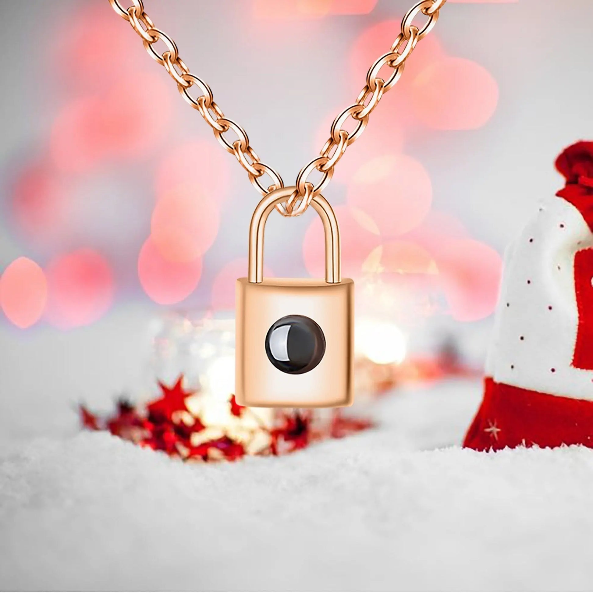 Customized photo key lock Projection Photo Necklace Personality Creative Pendant - Blade & Thread