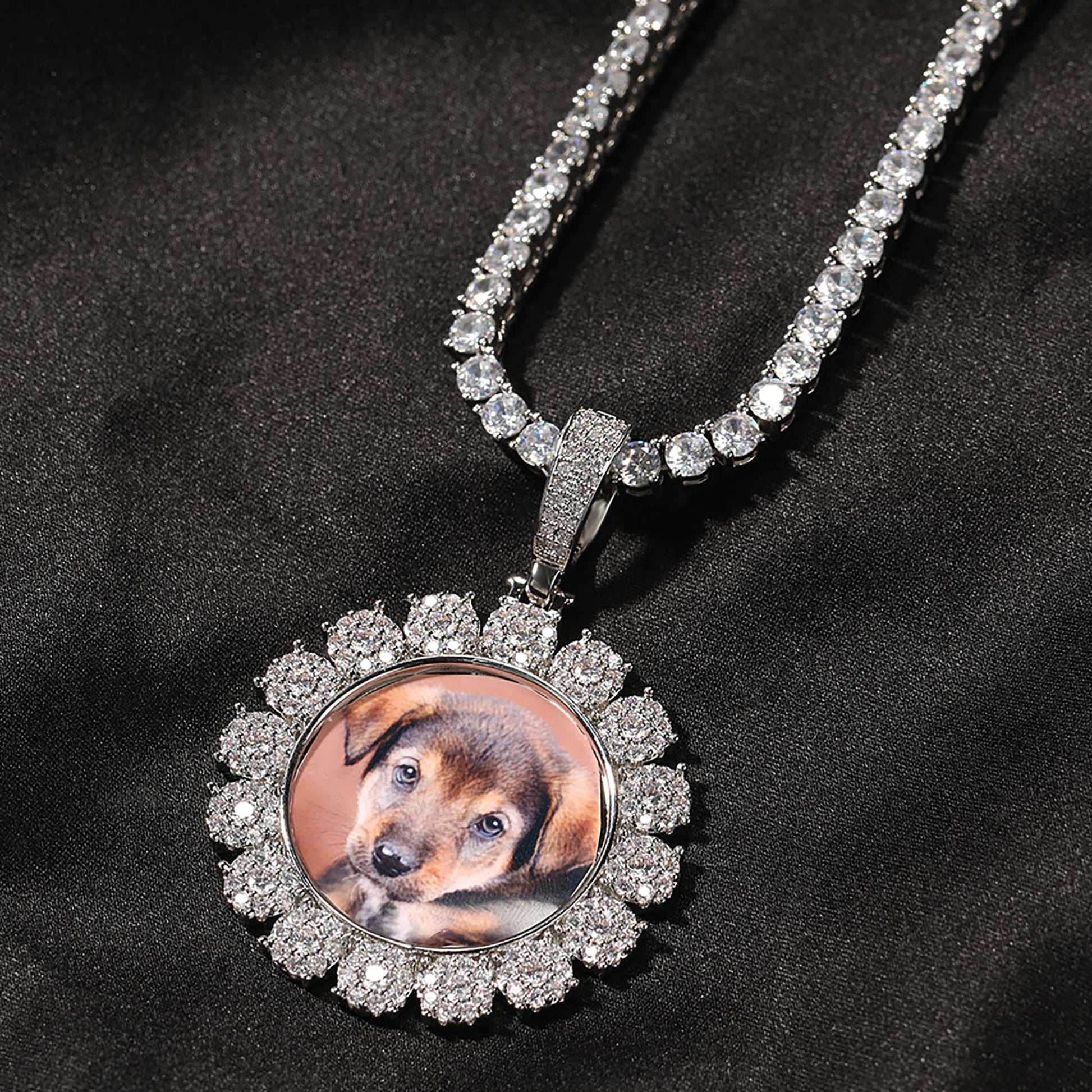 Customized photo necklace Hip hop necklace Women Men on The Neck Fashion Jewelry - Blade & Thread