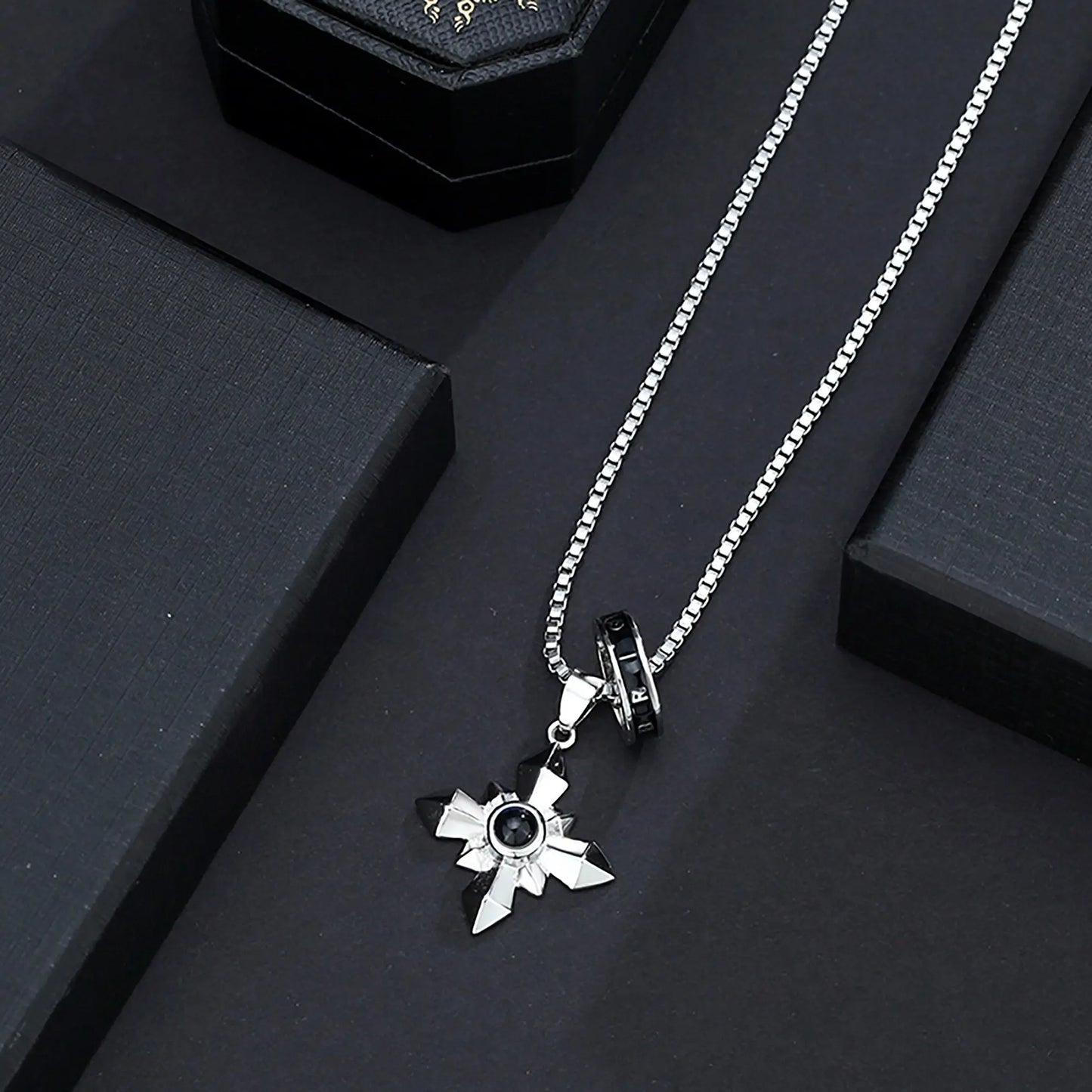 Customized photo ringProjection Necklace Pendant Jewelry For Lover Girlfriend - Blade & Thread