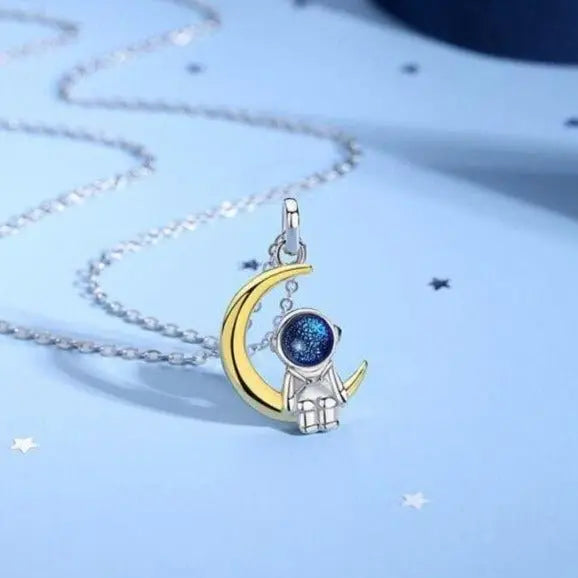 cute star and moon astronaut couple necklace fashion sweet dynamic romantic jewelry - Blade & Thread