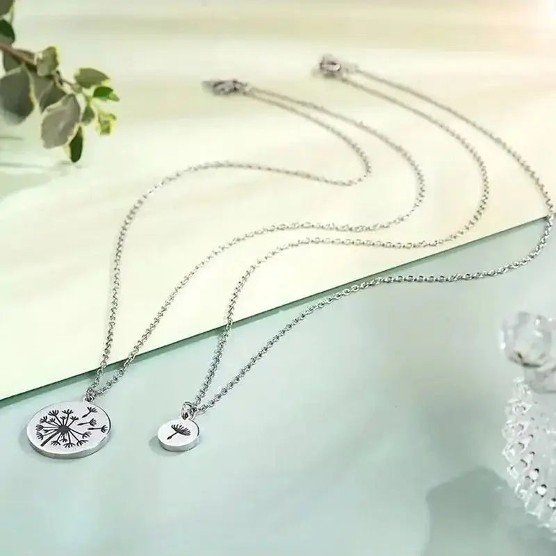 dandelion necklace 2 Pcs/Set Dandelion And Seeds Mother Daughter Necklaces - Blade & Thread