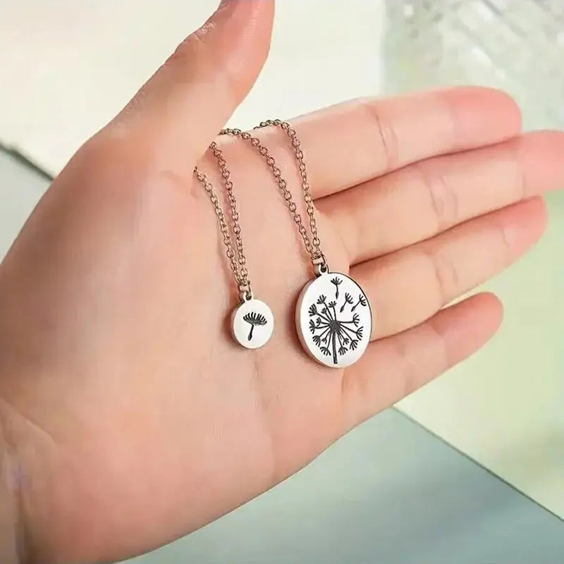 dandelion necklace 2 Pcs/Set Dandelion And Seeds Mother Daughter Necklaces - Blade & Thread