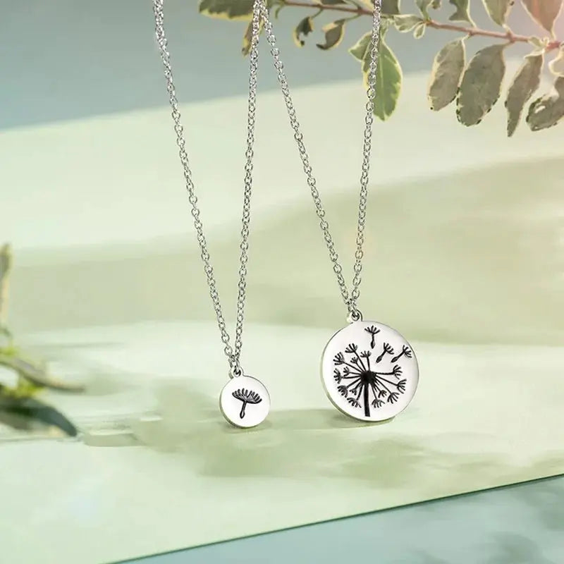 dandelion necklace 2 Pcs/Set Dandelion And Seeds Mother Daughter Necklaces - Blade & Thread