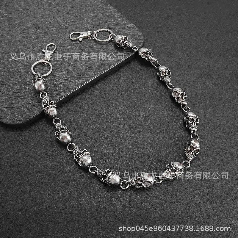 dark skull chain - Blade & Thread