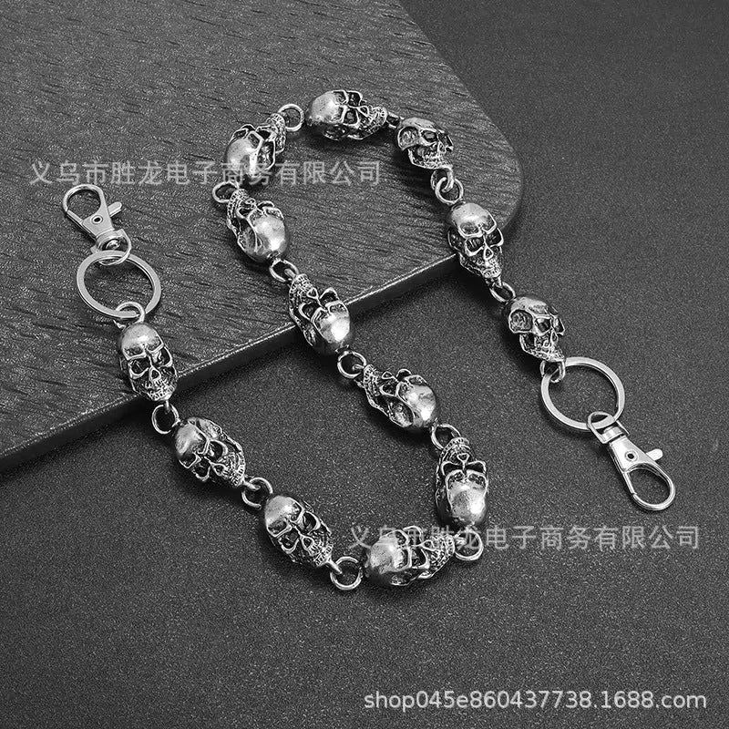 dark skull chain - Blade & Thread