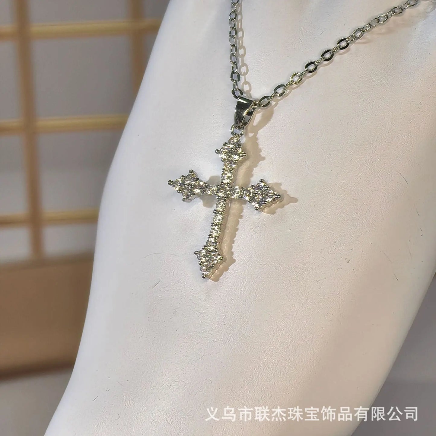 Diamond Cross Hip-Hop Necklace - Blade & Thread