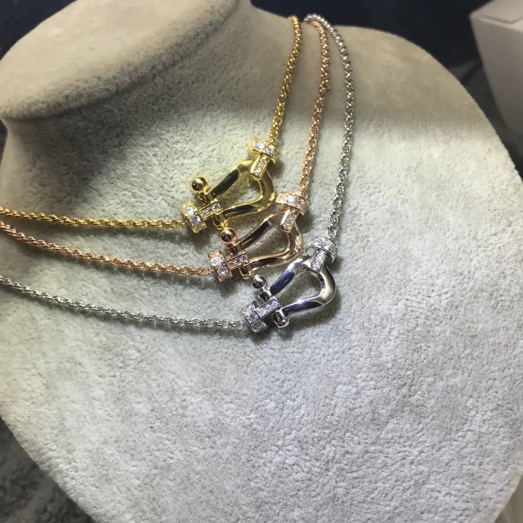 Diamond horseshoe necklace - Blade & Thread