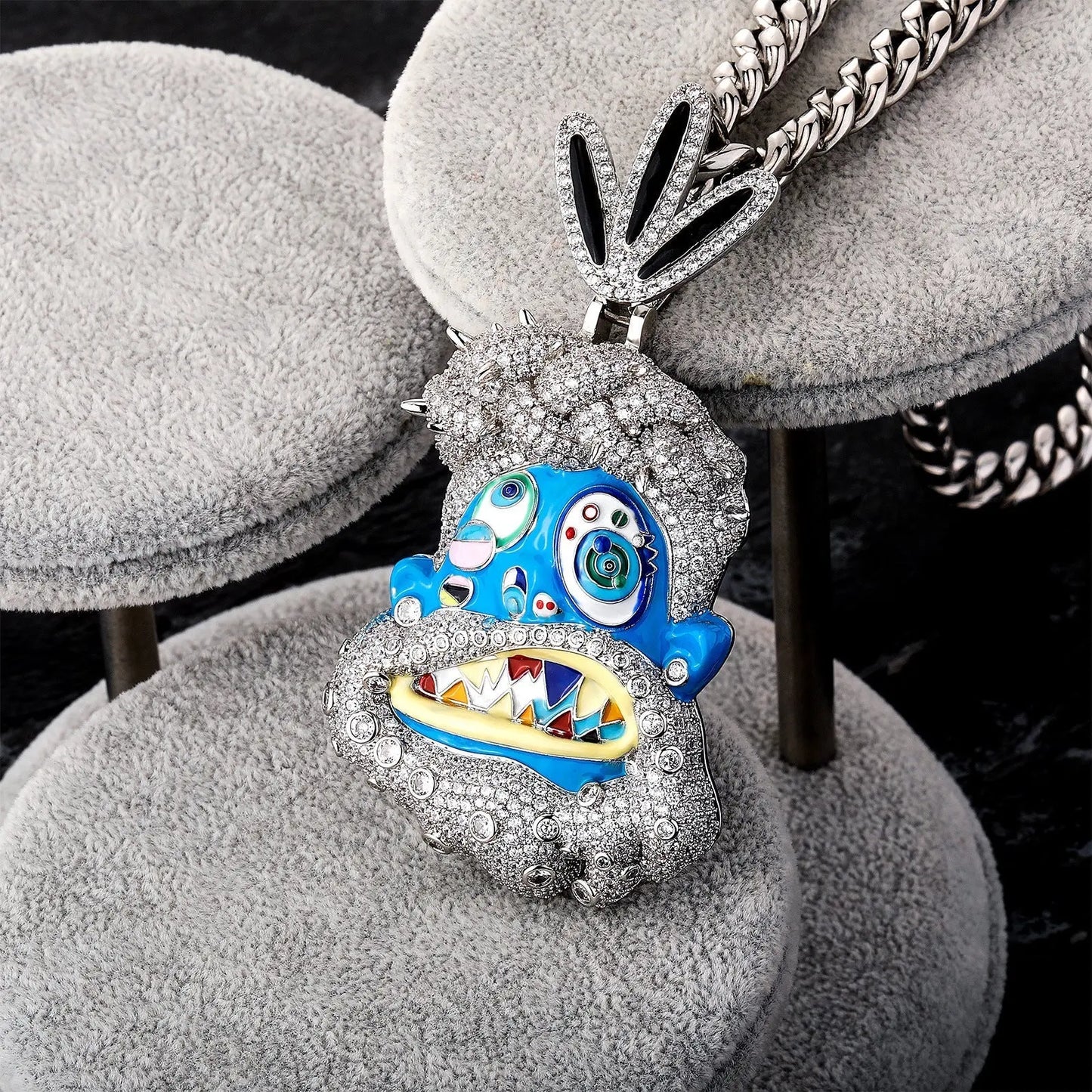 Diamond-studded colorful dripping oil cartoon head hip-hop pendant necklace wholesale - Blade & Thread