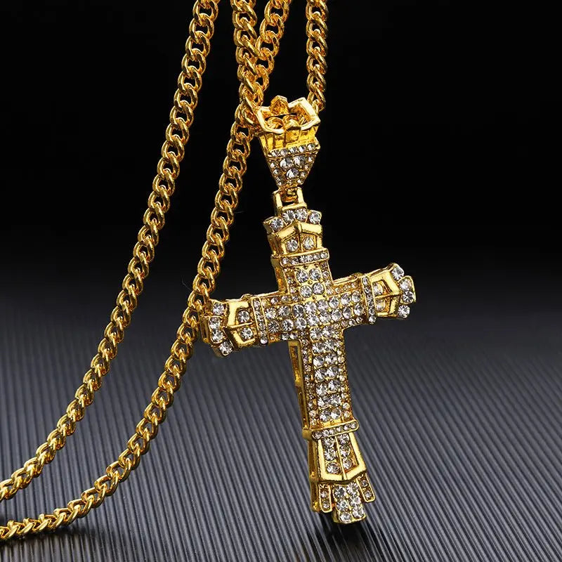 Diamond Vintage Cross Pendant Hip Hop Necklace - Blade & Thread