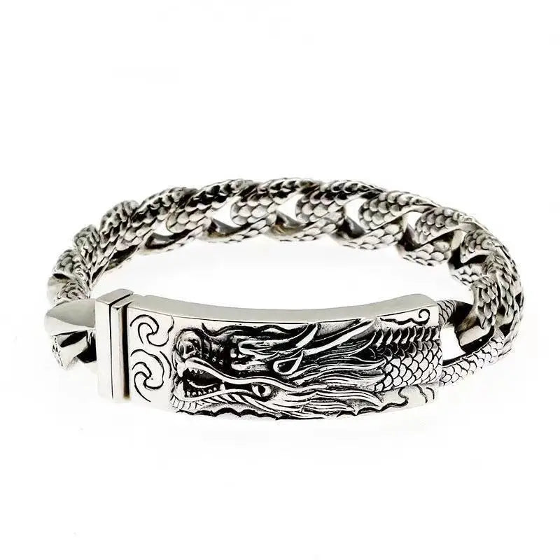 Domineering dragon pattern bracelet - Blade & Thread