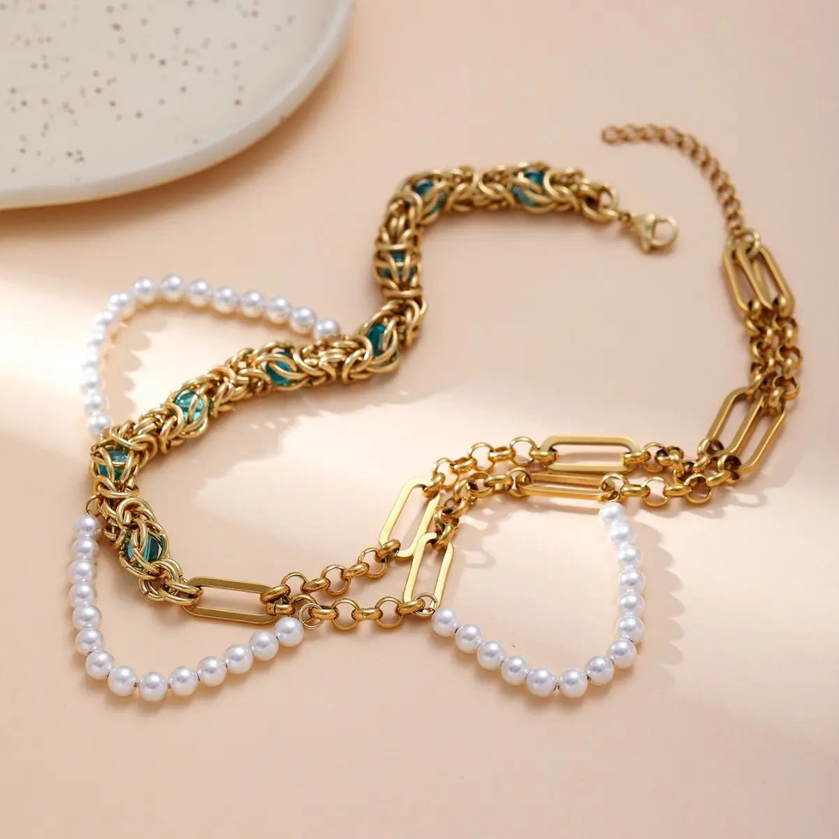 Double-layer pearl gold necklace - Blade & Thread