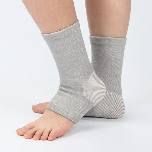 Elastic Sports Ankle Support Socks - Blade & Thread
