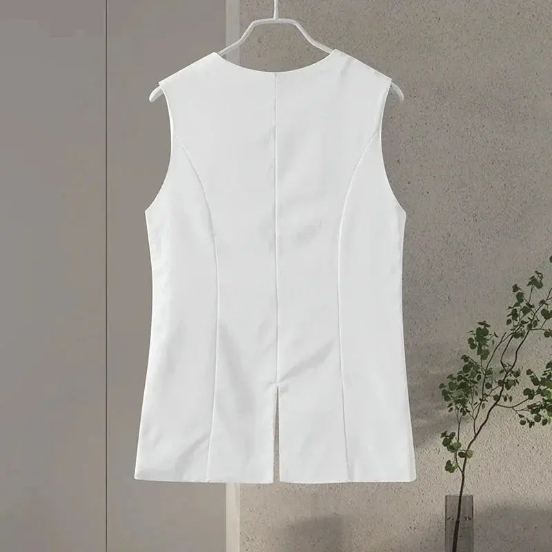 Elegant White Shorts Sets Sleeveless Single Breasted Top High Waist Shorts - Blade & Thread