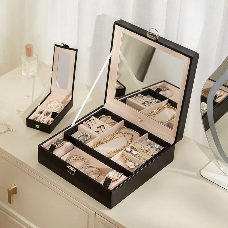 European-style high-end mirror and large capacity jewelry box - Blade & Thread