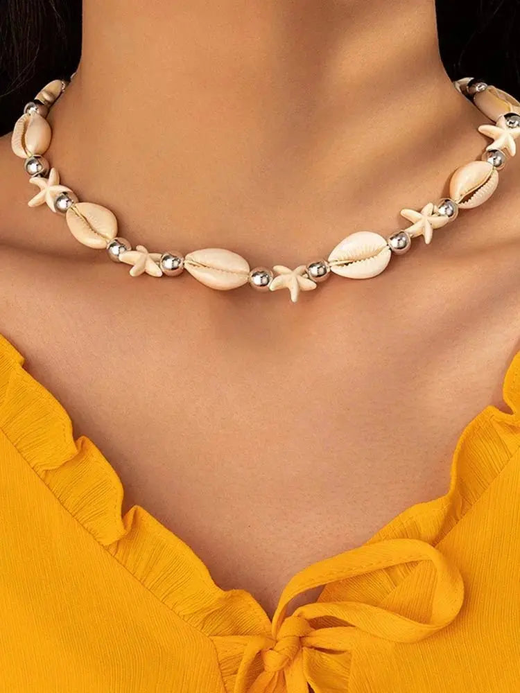 Fashion Rope Chain Natural Shell Choker Necklace - Blade & Thread