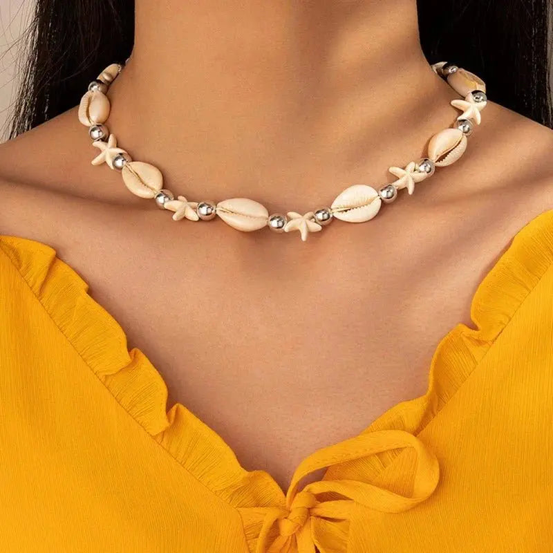 Fashion Rope Chain Natural Shell Choker Necklace - Blade & Thread