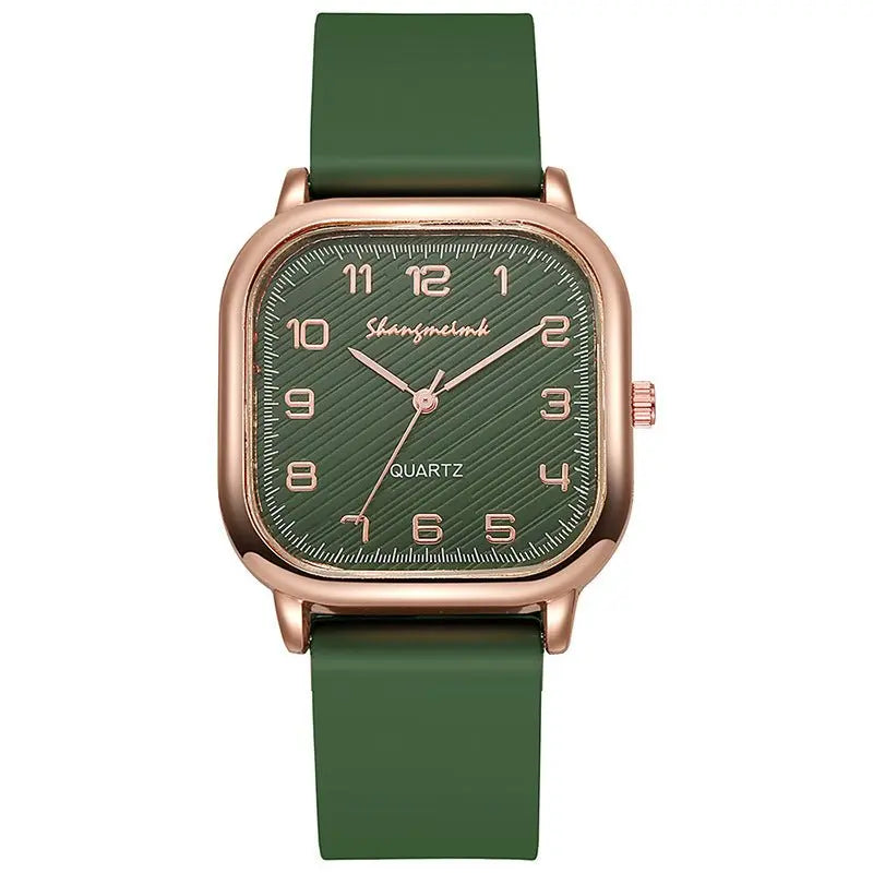 Fashionable quartz women's watch with silicone strap - Blade & Thread