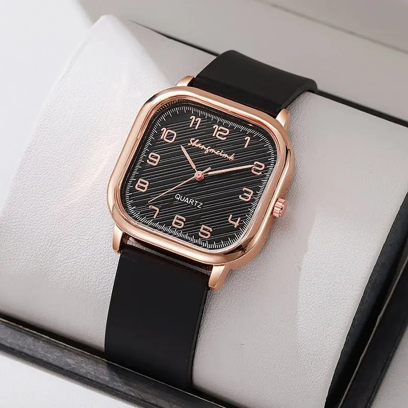 Fashionable quartz women's watch with silicone strap - Blade & Thread