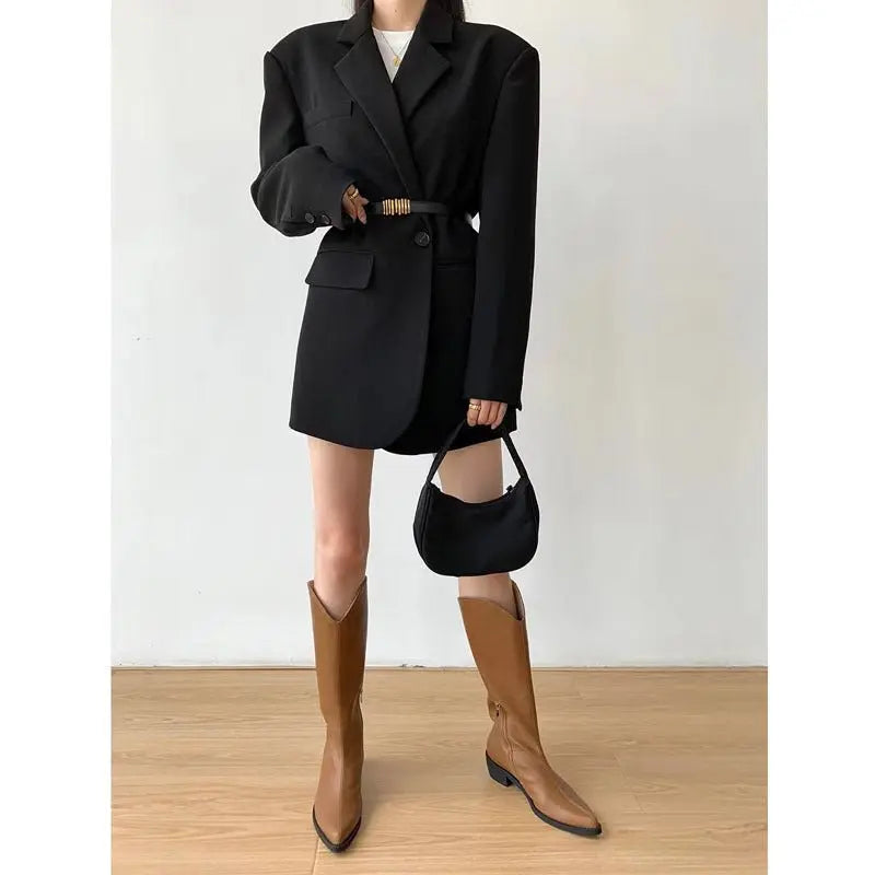 Fashionable small suit jacket for women - Blade & Thread