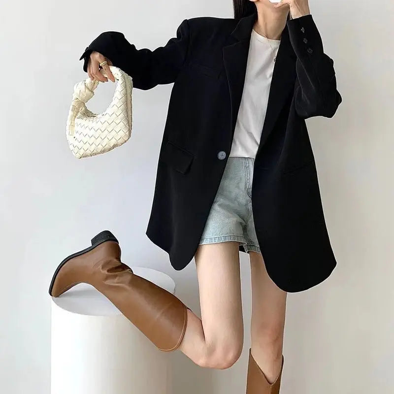 Fashionable small suit jacket for women - Blade & Thread