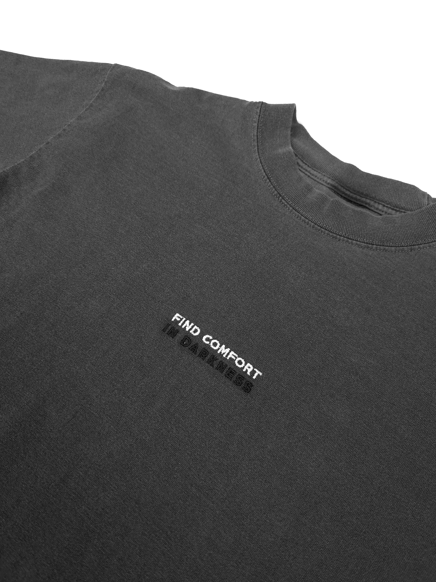 Find Comfort T-Shirt Shadow - Blade & Thread