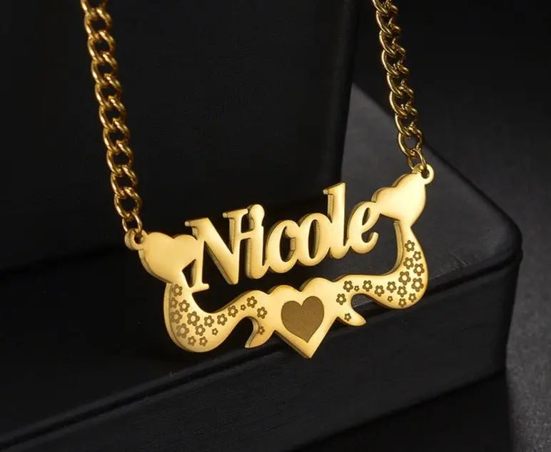 Flower Love Customized Name Necklace Laser Marked Clavicle Chain - Blade & Thread