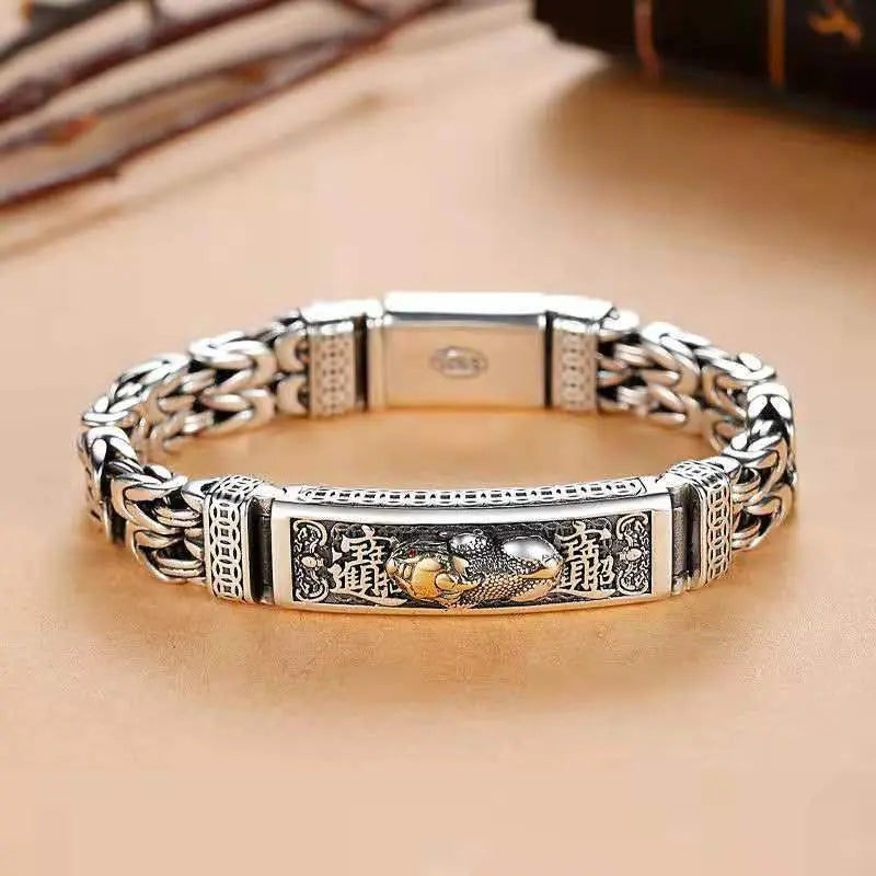 Fortune-attracting Pixiu bracelet - Blade & Thread