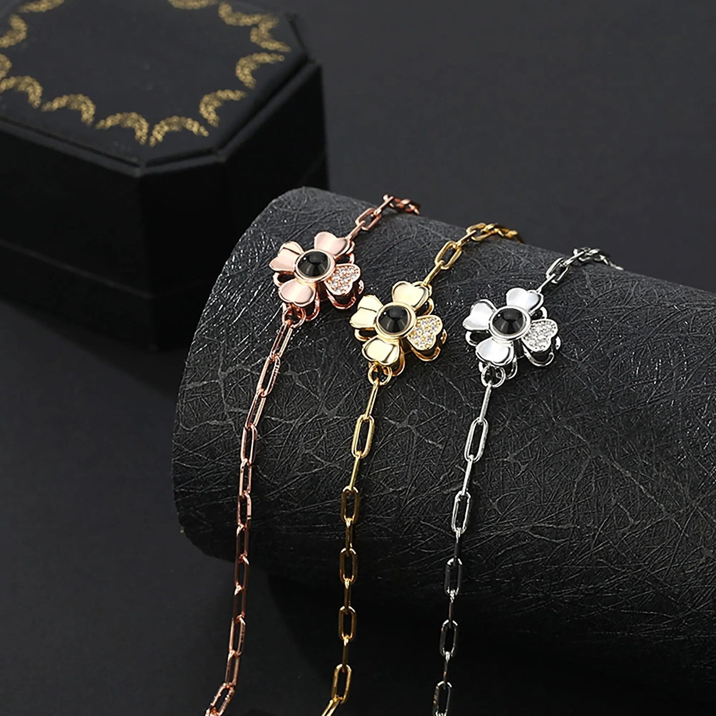 Four leaf clover with customized photos Projection Bracelet Personality Jewelry - Blade & Thread