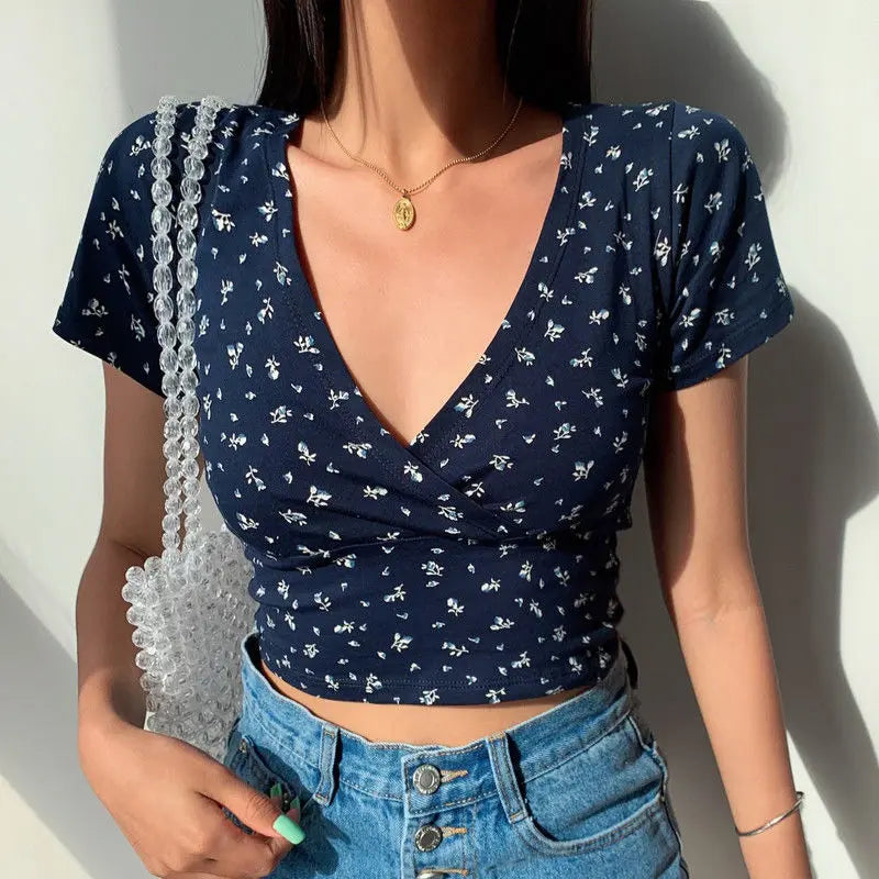 French retro floral V-neck short-sleeved T-shirt Slim slimming wild high waist T-shirt nowadaysfashion