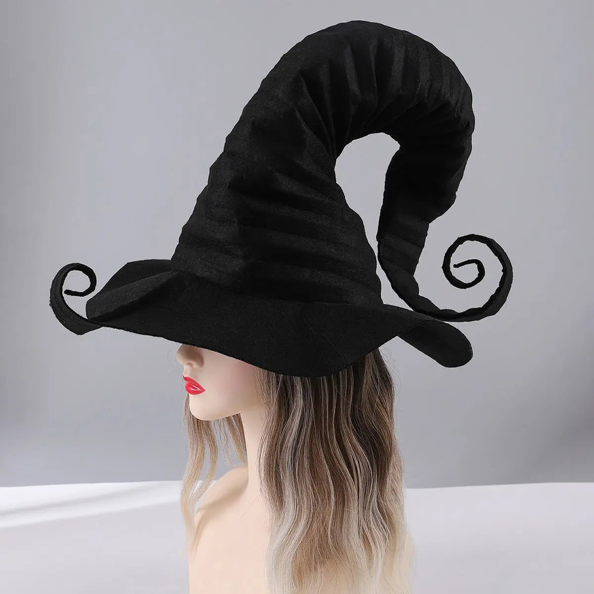 Halloween black magic witch hat - Blade & Thread