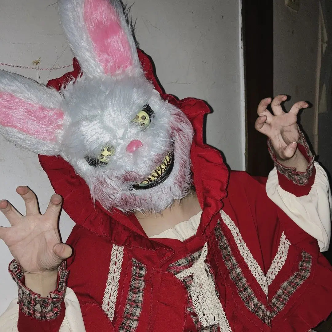 Halloween bloody rabbit mask - Blade & Thread
