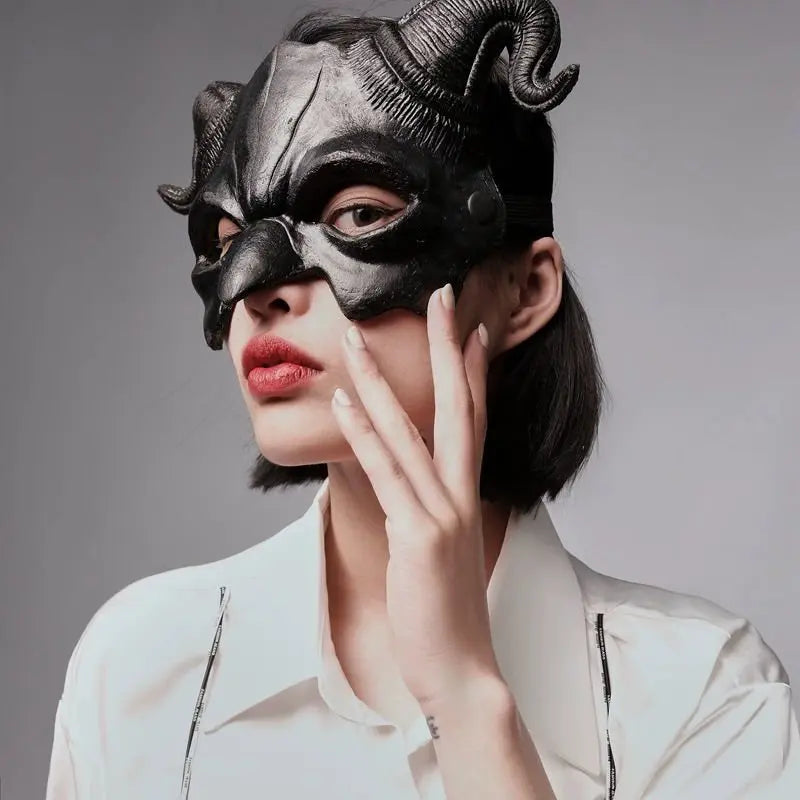 Halloween goat mask - Blade & Thread
