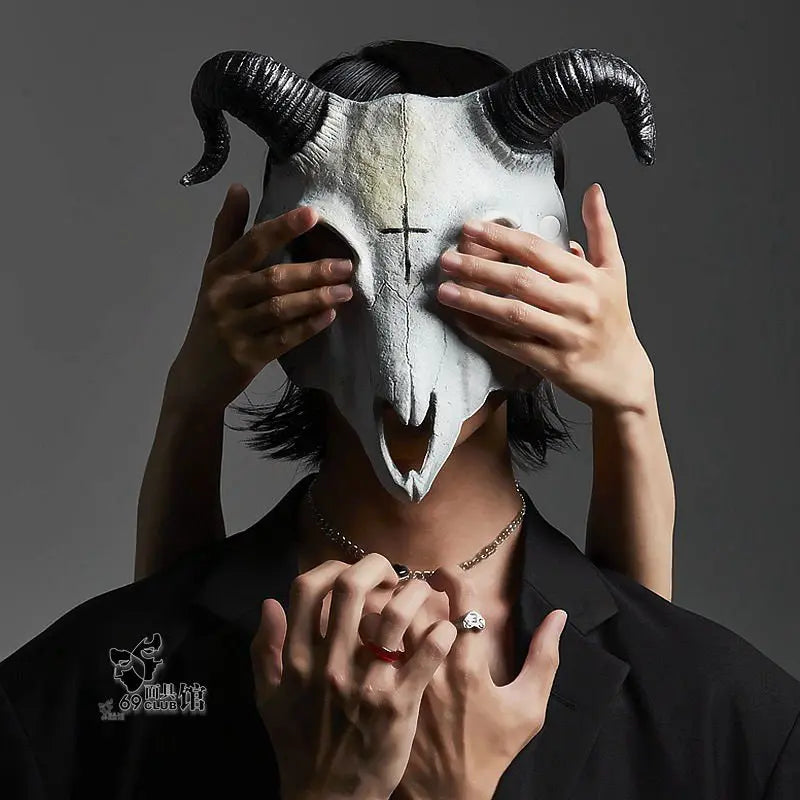 Halloween goat mask - Blade & Thread