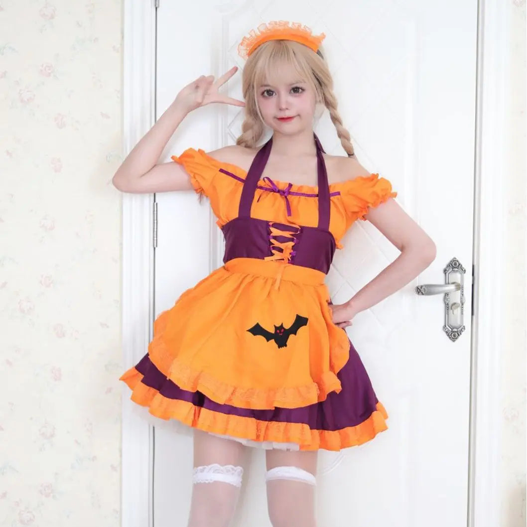 Halloween maid costume - Blade & Thread