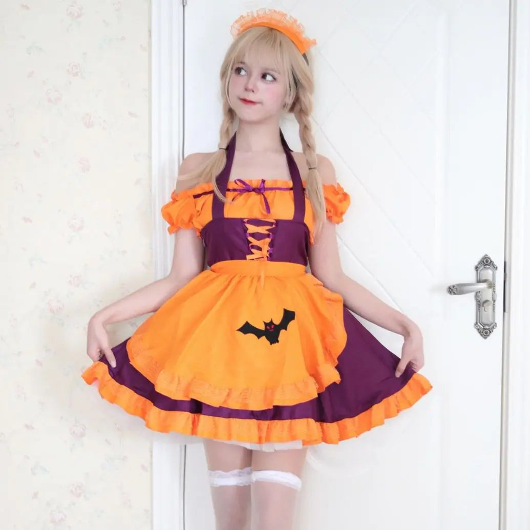 Halloween maid costume - Blade & Thread
