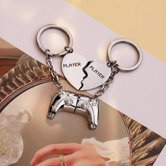 Heart engraved handle keychain Valentine's Day gift - Blade & Thread