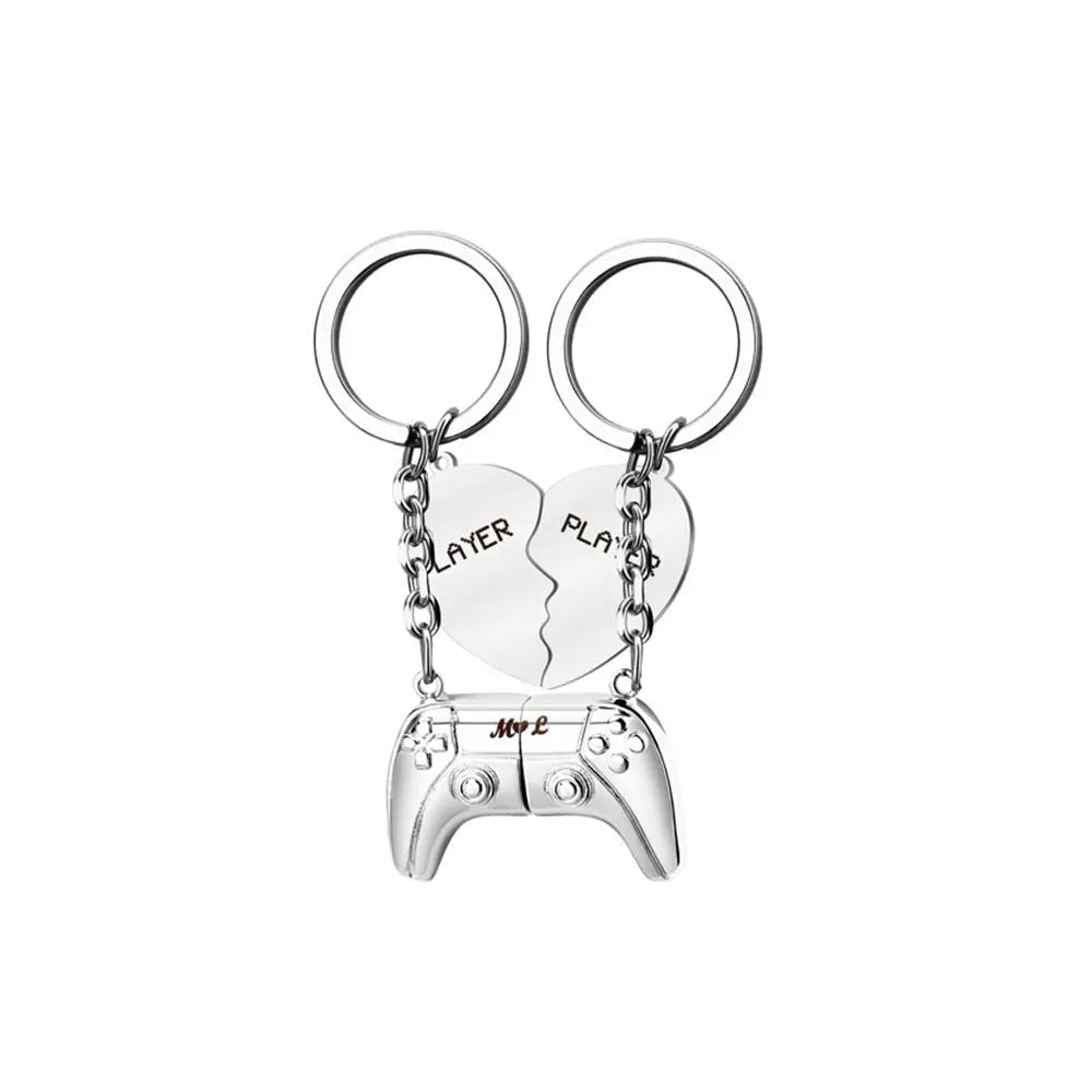 Heart engraved handle keychain Valentine's Day gift - Blade & Thread