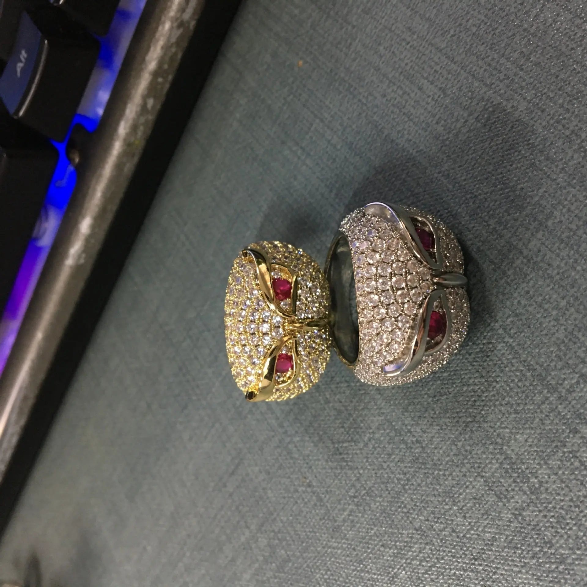 Hip-hop creative owl zircon-encrusted ring - Blade & Thread