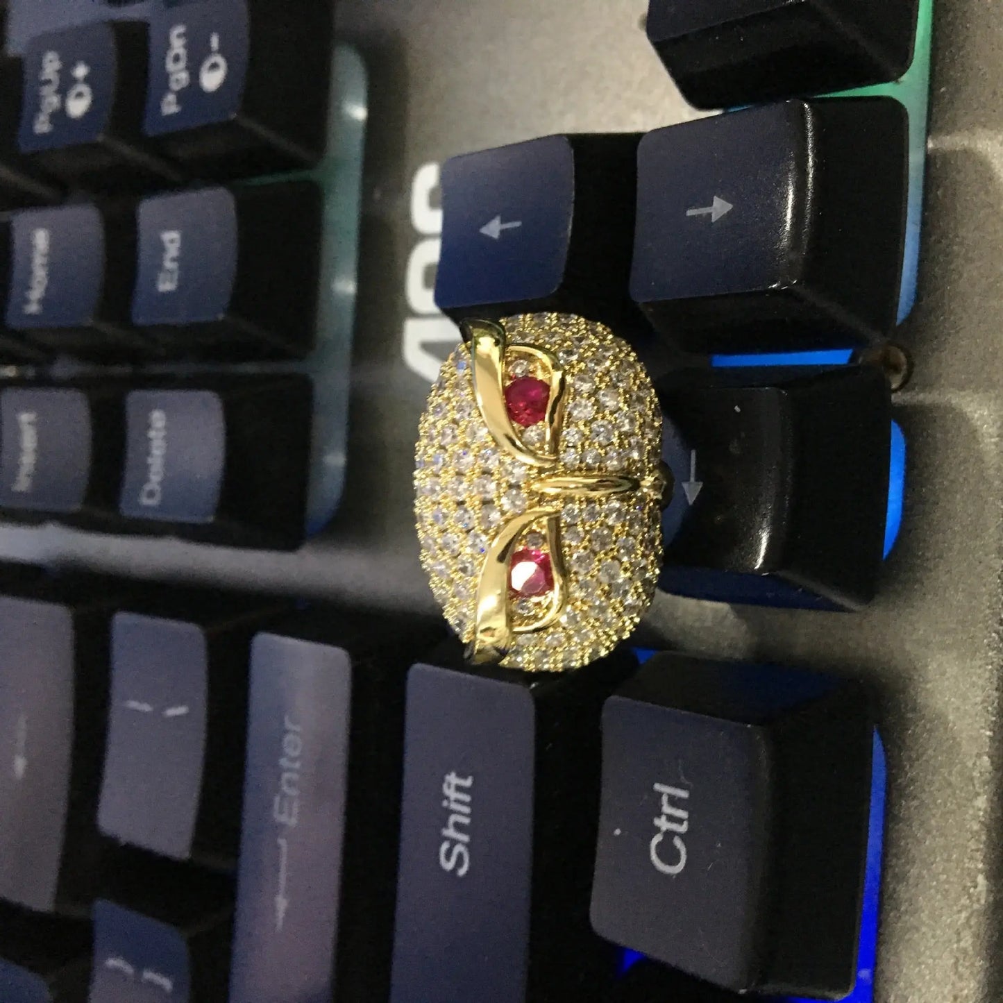 Hip-hop creative owl zircon-encrusted ring - Blade & Thread