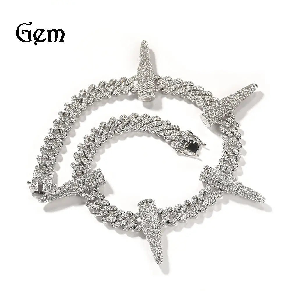 Hip-hop diamond-encrusted black panther necklace - Blade & Thread