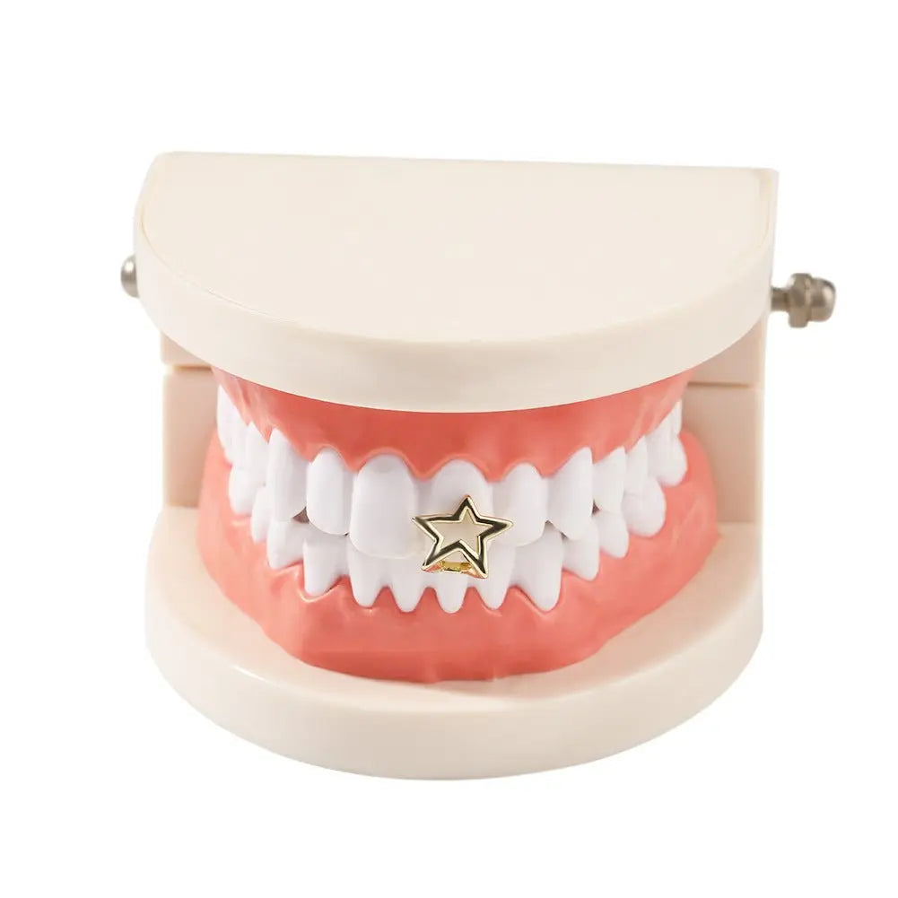 Hip-hop niche design hollow five-pointed star braces - Blade & Thread