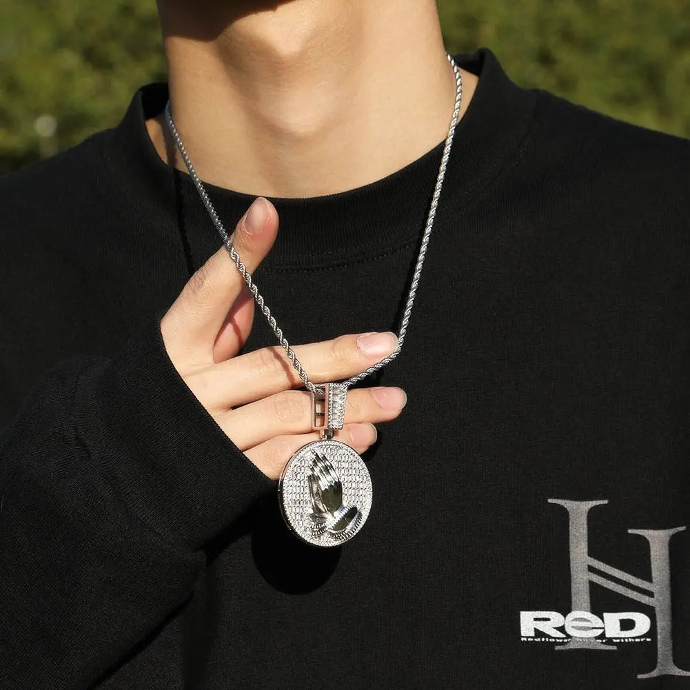 Hip-hop round disc zircon-encrusted praying hands pendant - Blade & Thread